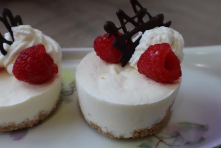 mini cheesecakes